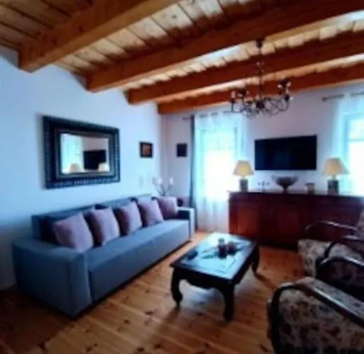 Apartamento Panorámaház Lovason Lovas