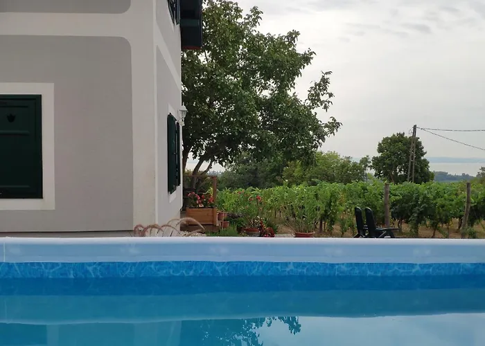 Panorámaház Lovason * Lovas